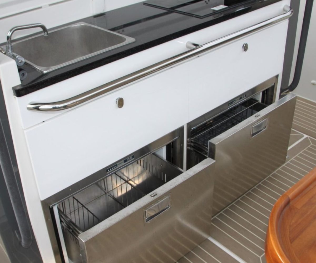 yachtImage_ext_1067_30519