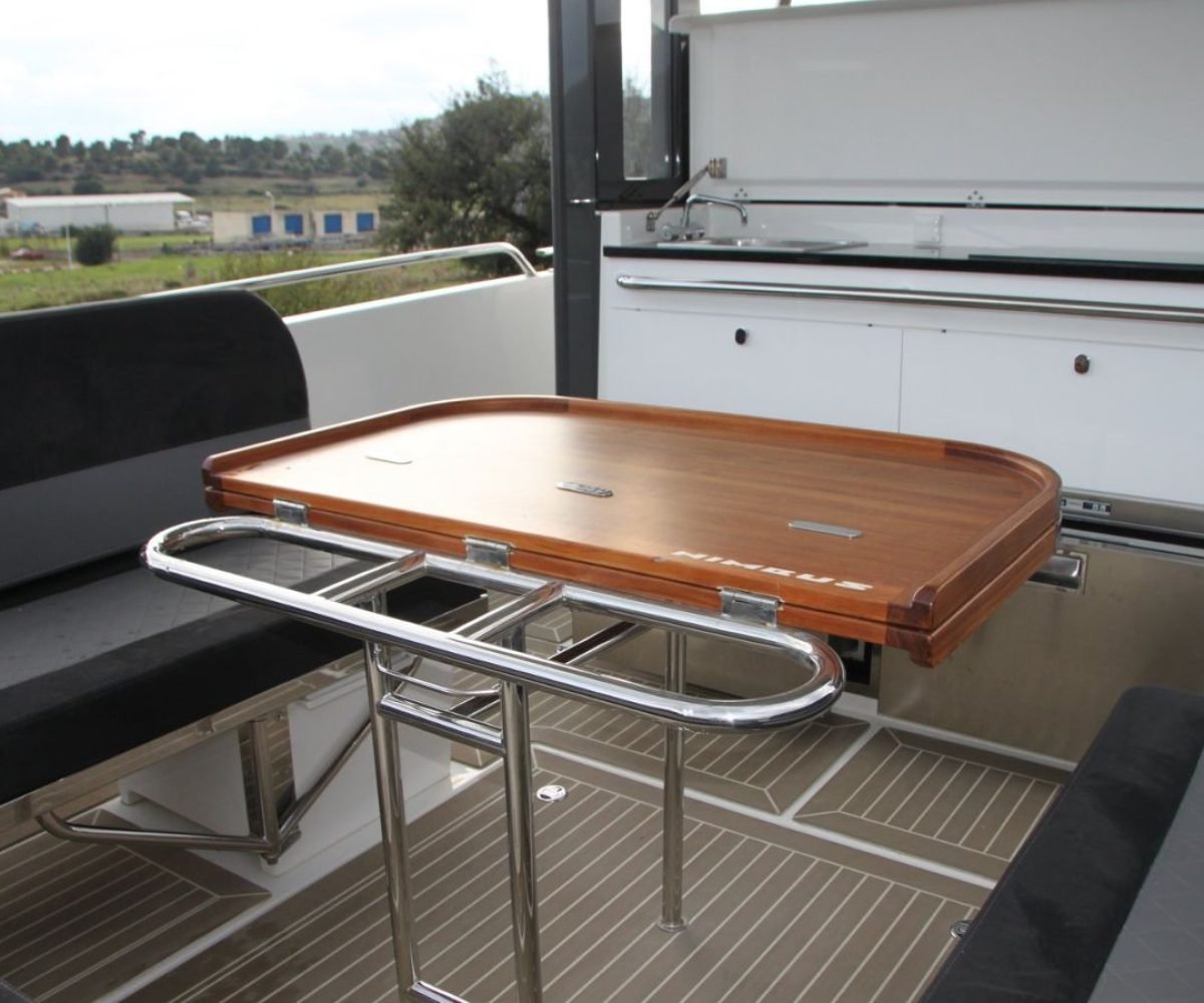 yachtImage_ext_1067_30522