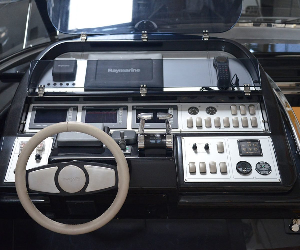 yachtImage_ext_466_8286