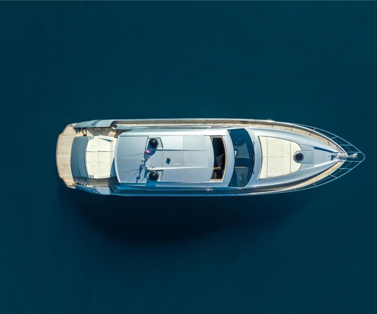 yachtImage_ext_865_24364