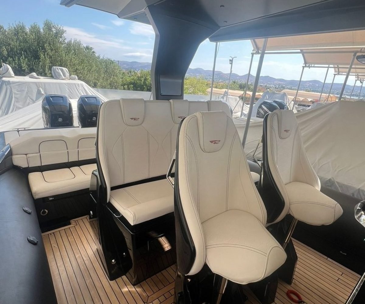 yachtImage_ext_971_25268