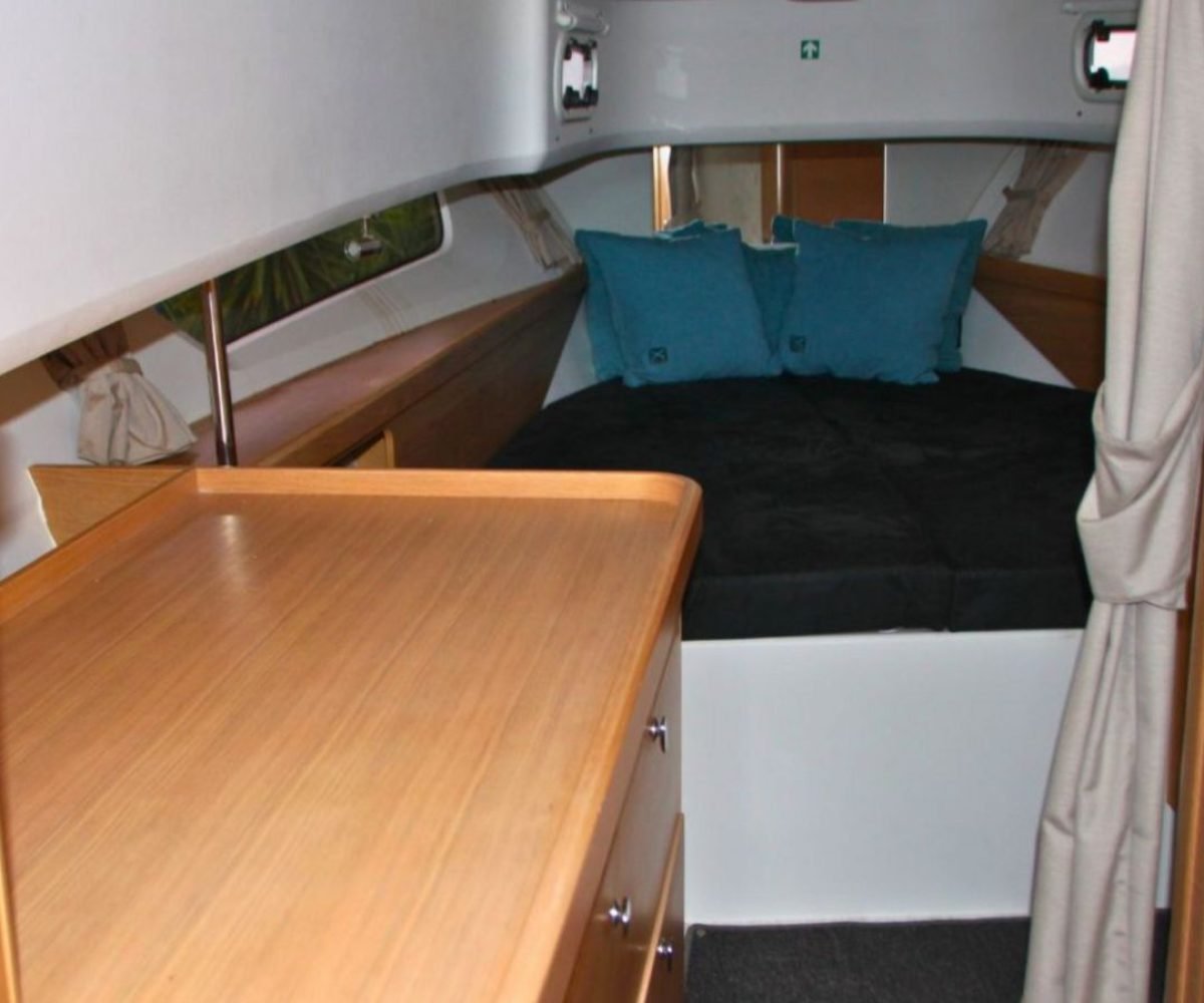 yachtImage_int_1067_30549