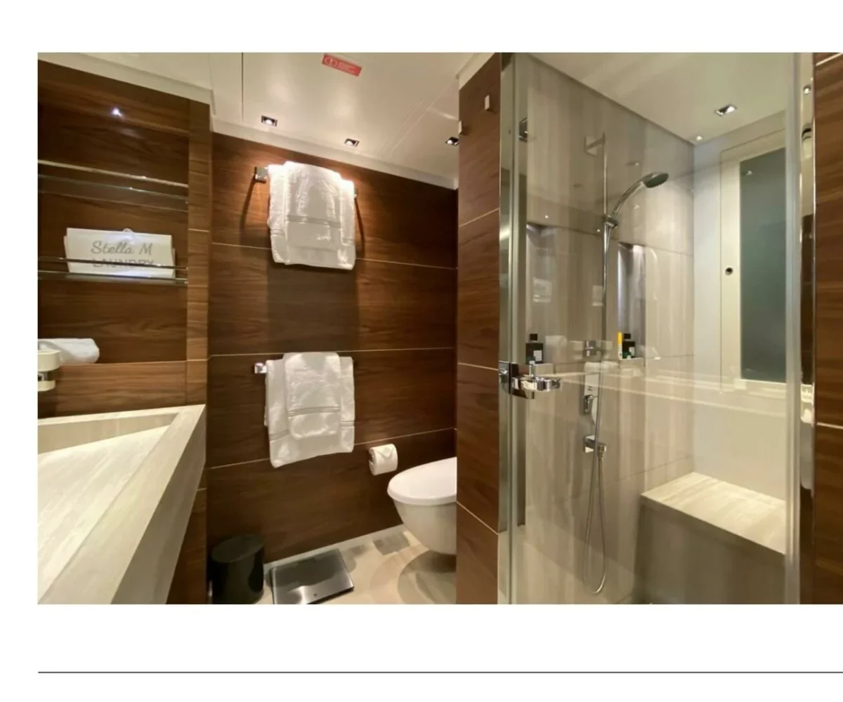 yachtImage_int_769_18370